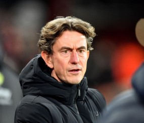 星空体育-弗兰克：完全理解特尔为落选欧冠名单沮丧  欧足联应修改规则