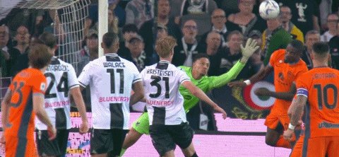 1712617169701065516.gif 国米55.gif